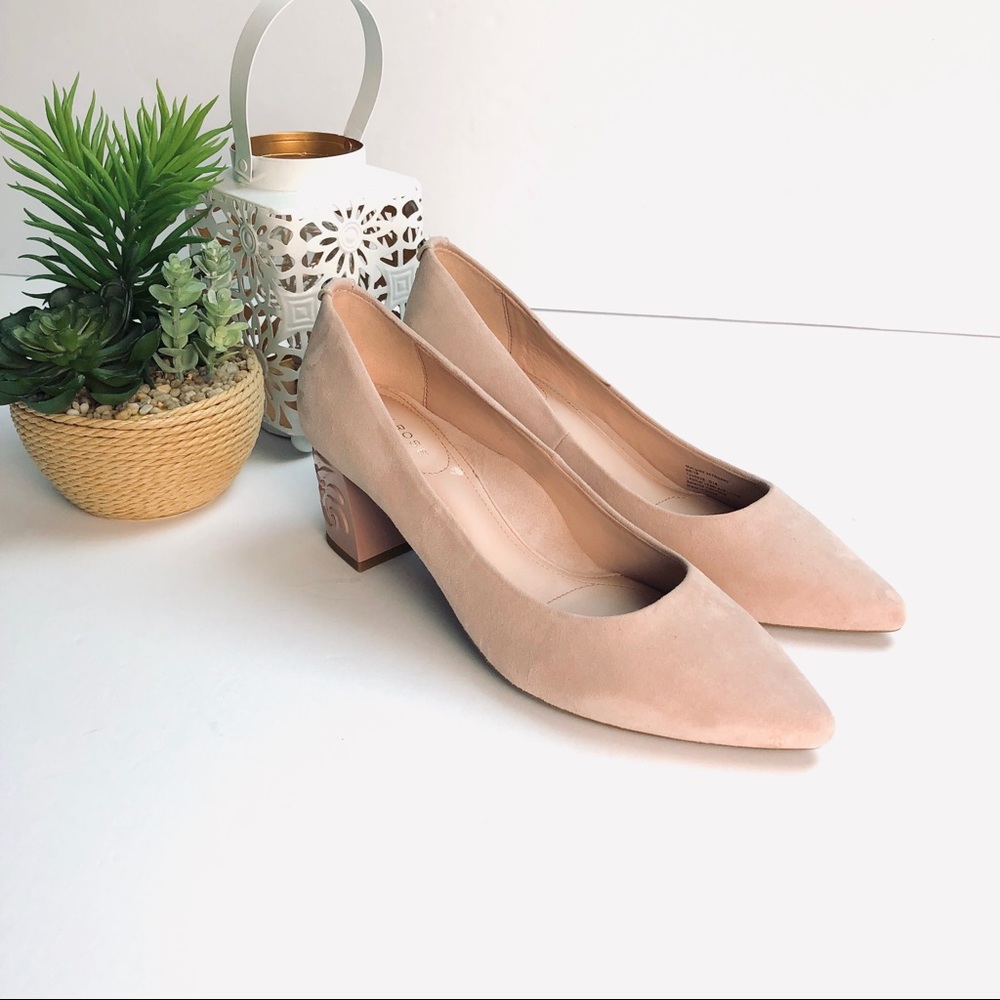 Taryn Rose Marigold Pump
